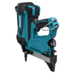 Cloueur Autonome à Gaz 7,2 V Li-Ion 15-40 Mm - MAKITA GN420CLSE -Meilleur Outillage Magasin cloueur a gaz li ion makita gn420clse 2