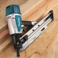 Cloueur Pneumatique 8,3 Bar 90 Mm - MAKITA AN943K -Meilleur Outillage Magasin cloueur pneumatique makita an943k 2