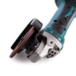 Meuleuse Angulaire 18V LXT Ø115 Mm (2x3,0 Ah) En MAKPAC - MAKITA DGA452RFJ -Meilleur Outillage Magasin meuleuse angle makita dga452rfj 4