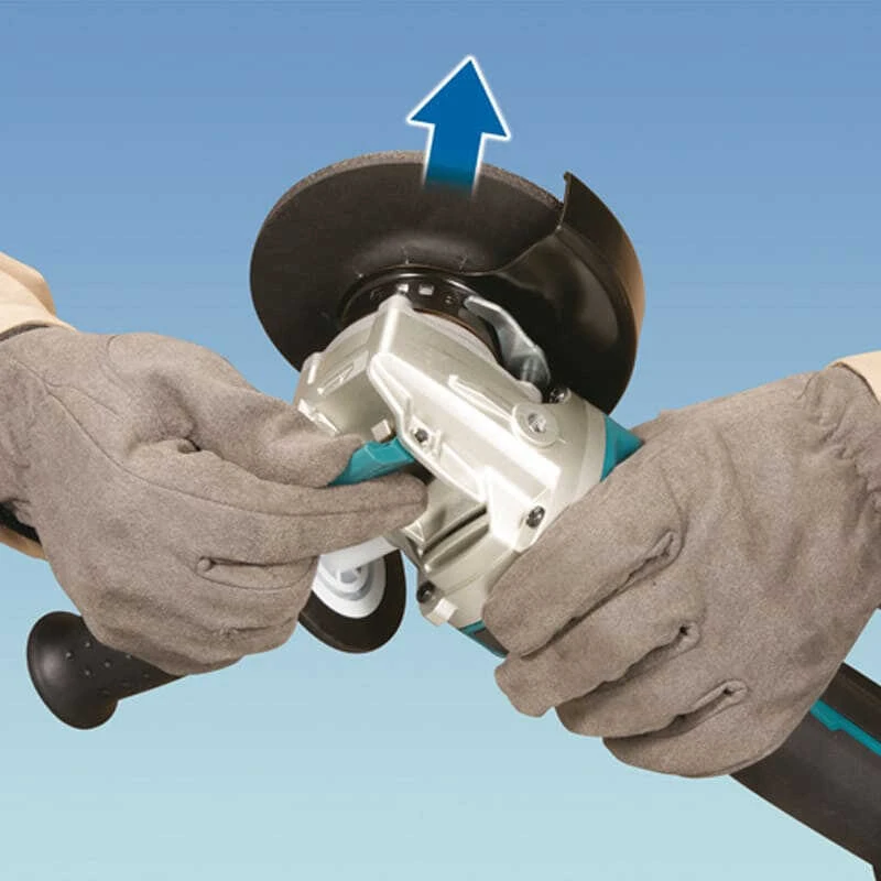 Meuleuse D'angle 18V LXT Ø125mm (2x3,0 Ah) En MAKPAC - MAKITA DGA519RFJ 4 Meuleuse D'angle 18V LXT Ø125mm (2x3,0 Ah) En MAKPAC - MAKITA DGA519RFJ – Image 4