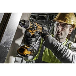 Perceuse à Percussion 18V (2x2,0 Ah) En Coffret TSTAK - DEWALT DCD795D2 -Meilleur Outillage Magasin perceuse visseuse percussion dewalt dcd795d2 4