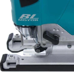 Scie Sauteuse 18V LXT (2x3,0 Ah) En MAKPAC - MAKITA DJV182RFJ -Meilleur Outillage Magasin scie sauteuse makita djv182rfj 3