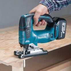 Scie Sauteuse 18V LXT (2x5,0 Ah) En MAKPAC - MAKITA DJV182RTJ -Meilleur Outillage Magasin scie sauteuse makita djv182rtj 4