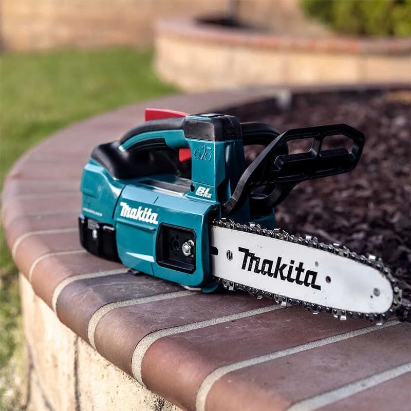 Tronçonneuse D'élagage 18V LXT 25 Cm (1x3,0 Ah) - MAKITA DUC254RF 9 Tronçonneuse D'élagage 18V LXT 25 Cm (1x3,0 Ah) - MAKITA DUC254RF – Image 9
